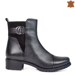 Дамски ежедневни боти в черен цвят на нисък ток 20... Дамски ежедневни боти в черен цвят на нисък ток 20...