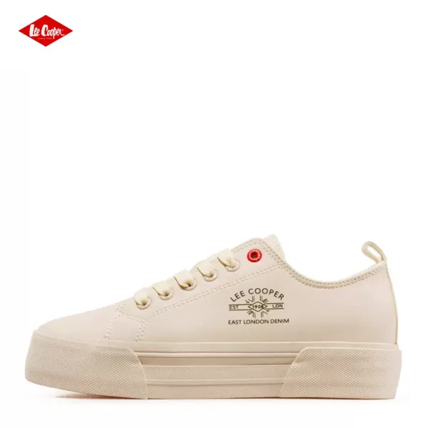 Бежови дамски кецове Lee Cooper 702-25-3 PU Beige