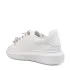 Бели дамски маратонки с брошка пеперуда D2310-2 White